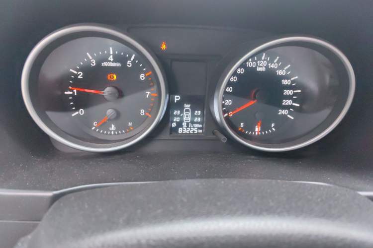 Used Haval H6 2012 2.4L Automatic Two-Wheel Drive Elite Version Instrument Cluster