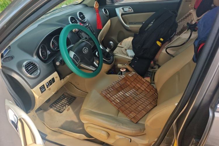 Used Haval H6 2012 1.5T Manual Two-Wheel Drive Prestige Version Left Front Seat