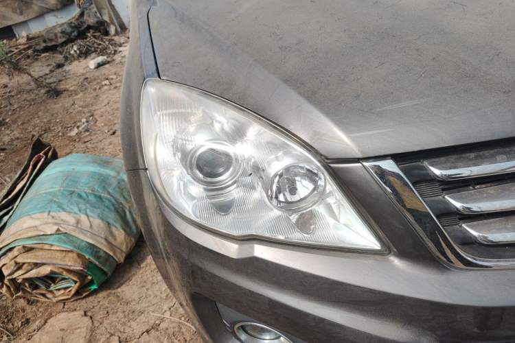 Used Haval H6 2012 1.5T Manual Two-Wheel Drive Elite Model Right Front Headlight