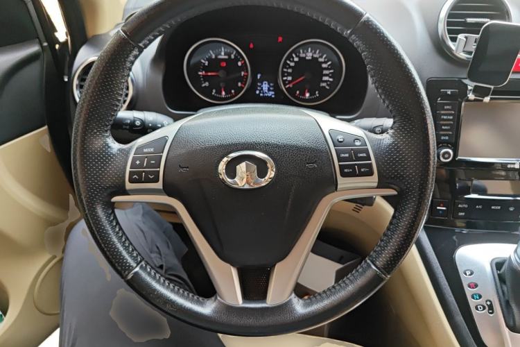 Used Haval H6 2012 2.4L Automatic Two-Wheel Drive Prestige Version Steering Wheel