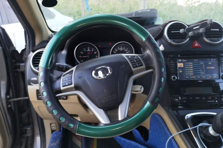 Used Haval H6 2012 1.5T Manual Two-Wheel Drive Prestige Version Steering Wheel