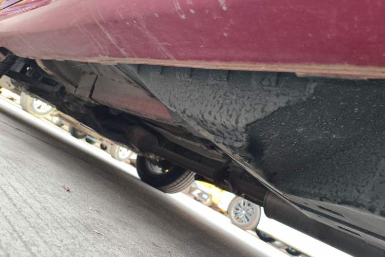 Used Haval H6 2012 2.4L Automatic Two-Wheel Drive Prestige Version Chassis Rear Left
