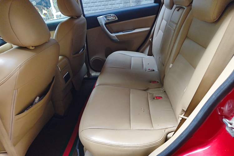 Used Haval H6 2012 1.5T Manual Two-Wheel Drive Elite Model Left Rear Seat