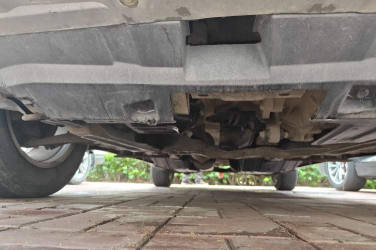 Used Haval H6 2012 1.5T Manual Two-Wheel Drive Elite Model Chassis Front