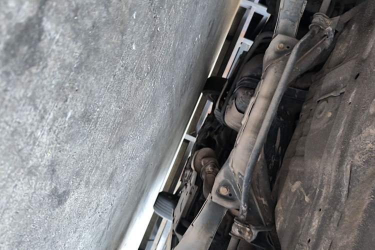 Used Haval H6 2012 2.4L Manual Two-Wheel Drive Urban Version Chassis Rear