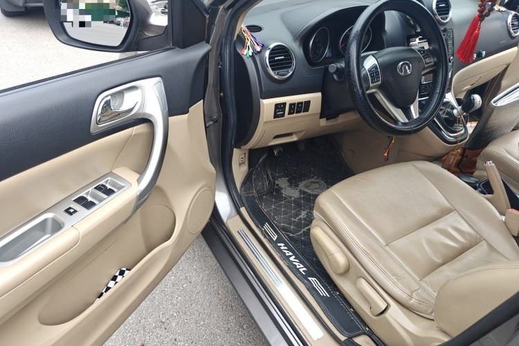 Used Haval H6 2012 1.5T Manual Two-Wheel Drive Prestige Version Driver Seat