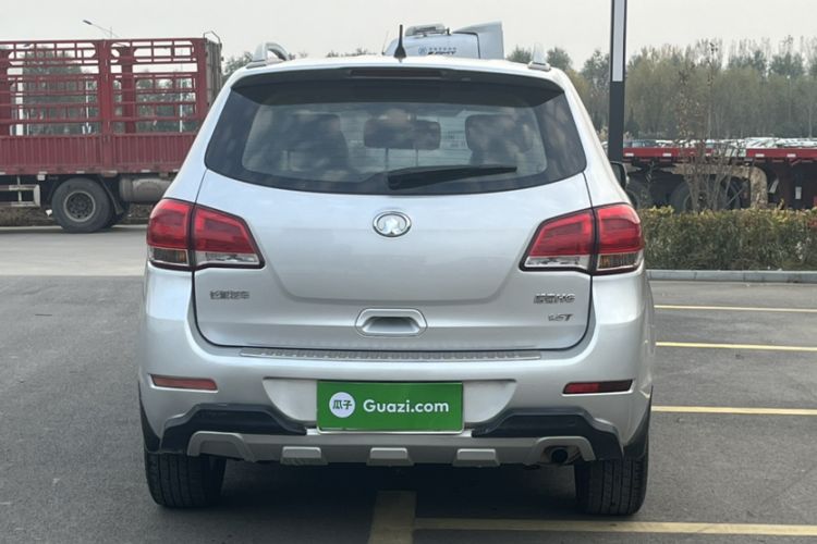 Used Haval H6 2012 1.5T Manual Two-Wheel Drive Elite Model Exterior 5