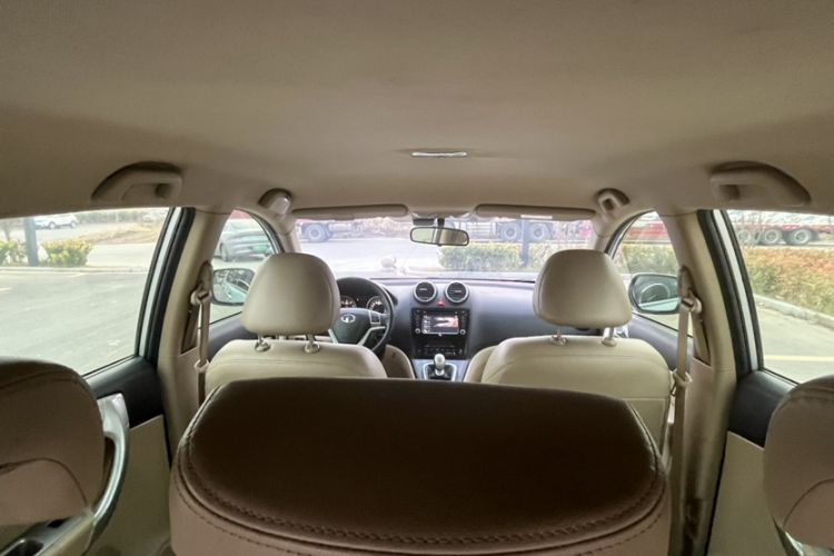 Used Haval H6 2012 1.5T Manual Two-Wheel Drive Elite Model Headliner