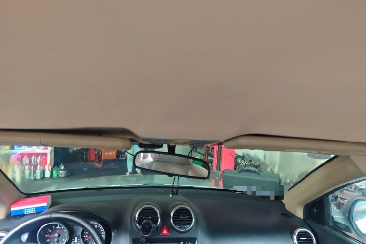 Used Haval H6 2012 1.5T Manual Two-Wheel Drive Elite Model Headliner