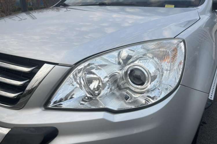 Used Haval H6 2012 1.5T Manual Two-Wheel Drive Elite Model Left Front Headlight