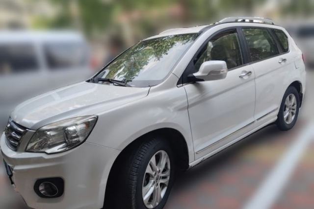 Used Haval H6 2012 2.4L Automatic Two-Wheel Drive Elite Version