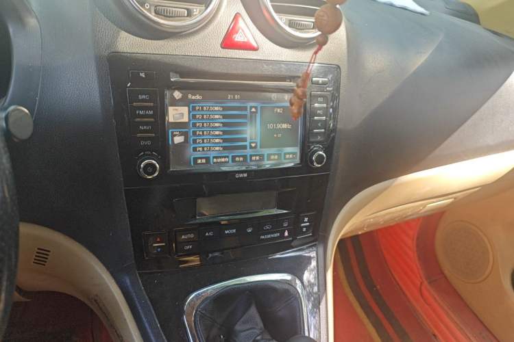 Used Haval H6 2012 1.5T Manual Two-Wheel Drive Elite Model Audio And AC Panel
