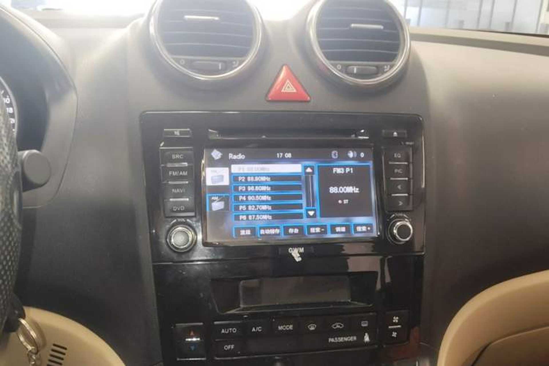 Used Haval H6 2012 1.5T Manual Two-Wheel Drive Elite Model Audio And AC Panel