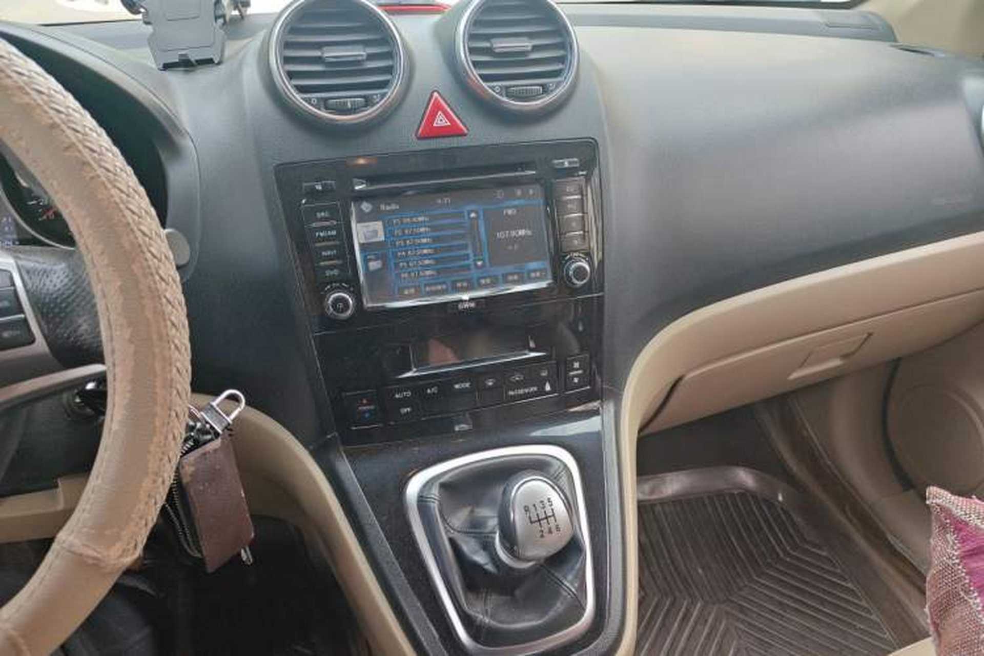 Used Haval H6 2012 1.5T Manual Two-Wheel Drive Prestige Version Audio And AC Panel