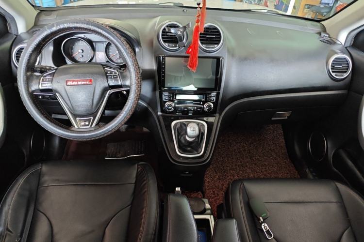 Used Haval H6 2012 1.5T Manual Two-Wheel Drive Elite Model Center Console