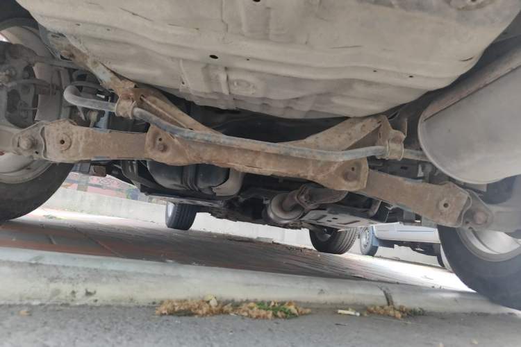 Used Haval H6 2012 2.4L Automatic Two-Wheel Drive Elite Version Chassis Rear