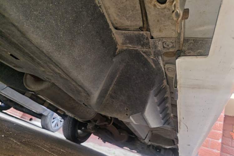 Used Haval H6 2012 2.4L Automatic Two-Wheel Drive Elite Version Chassis Rear Right