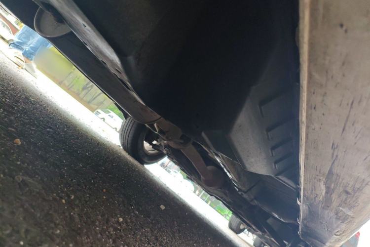 Used Haval H6 2012 1.5T Manual Two-Wheel Drive Prestige Version Chassis Rear Right