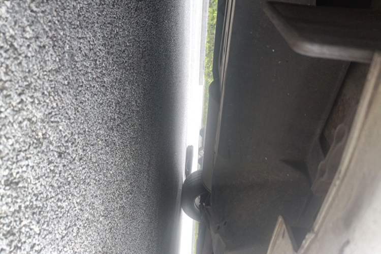 Used Haval H6 2012 2.4L Automatic Two-Wheel Drive Elite Version Chassis Rear Right