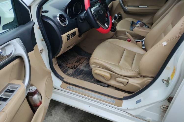 Used Haval H6 2012 1.5T Manual Two-Wheel Drive Elite Model Driver Seat