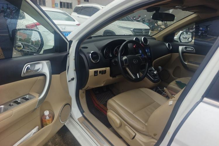 Used Haval H6 2012 1.5T Manual Two-Wheel Drive Prestige Version Driver Seat
