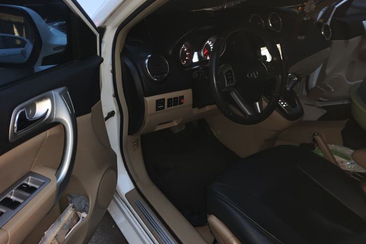 Used Haval H6 2012 2.4L Automatic Two-Wheel Drive Elite Version Driver Seat