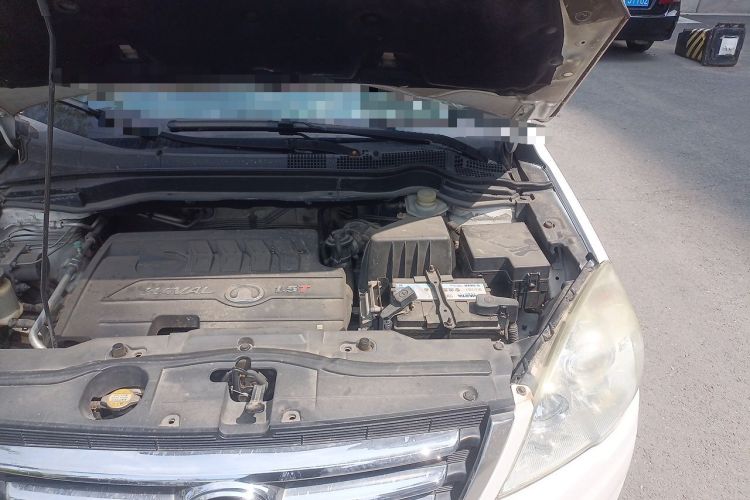 Used Haval H6 2012 1.5T Manual Two-Wheel Drive Elite Model Engine Bay Left