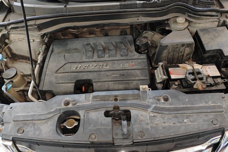 Used Haval H6 2012 1.5T Manual Two-Wheel Drive Elite Model Engine Bay