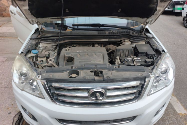 Used Haval H6 2012 2.4L Automatic Two-Wheel Drive Elite Version Engine Bay