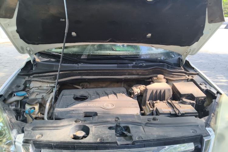 Used Haval H6 2012 1.5T Manual Two-Wheel Drive Urban Version Engine Bay