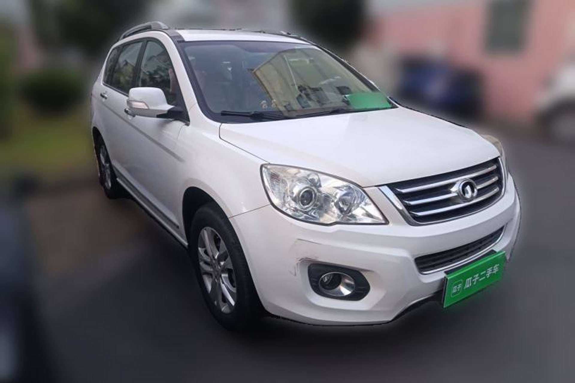 Used Haval H6 2012 2.4L Automatic Two-Wheel Drive Elite Version Front Right 45 Deg