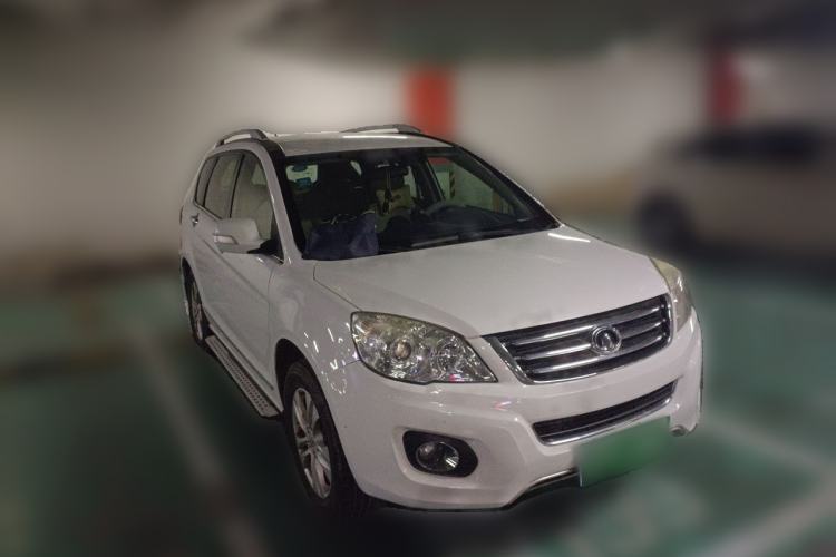 Used Haval H6 2012 2.4L Automatic Two-Wheel Drive Elite Version Front Right 45 Deg