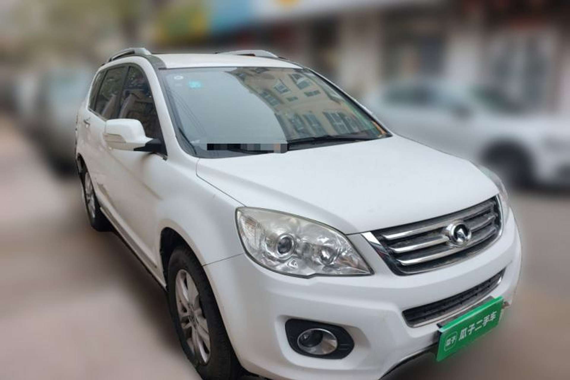 Used Haval H6 2012 2.4L Automatic Two-Wheel Drive Elite Version Front Right 45 Deg