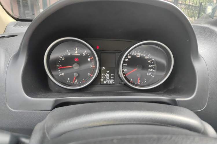 Used Haval H6 2012 2.4L Automatic Two-Wheel Drive Elite Version Instrument Cluster