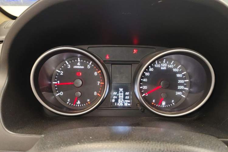 Used Haval H6 2012 1.5T Manual Two-Wheel Drive Elite Model Instrument Cluster