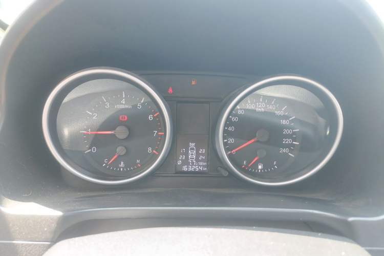 Used Haval H6 2012 1.5T Manual Two-Wheel Drive Elite Model Instrument Cluster