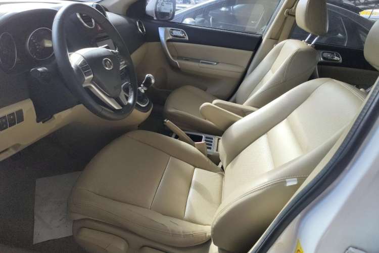 Used Haval H6 2012 1.5T Manual Two-Wheel Drive Elite Model Left Front Seat