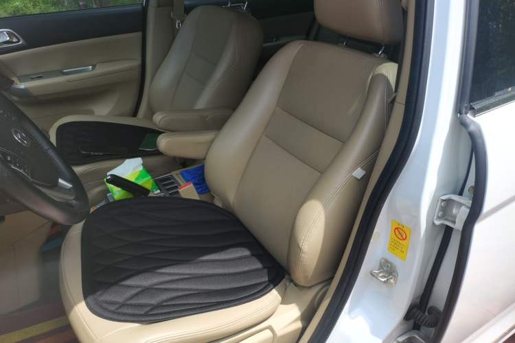 Used Haval H6 2012 1.5T Manual Two-Wheel Drive Elite Model Left Front Seat