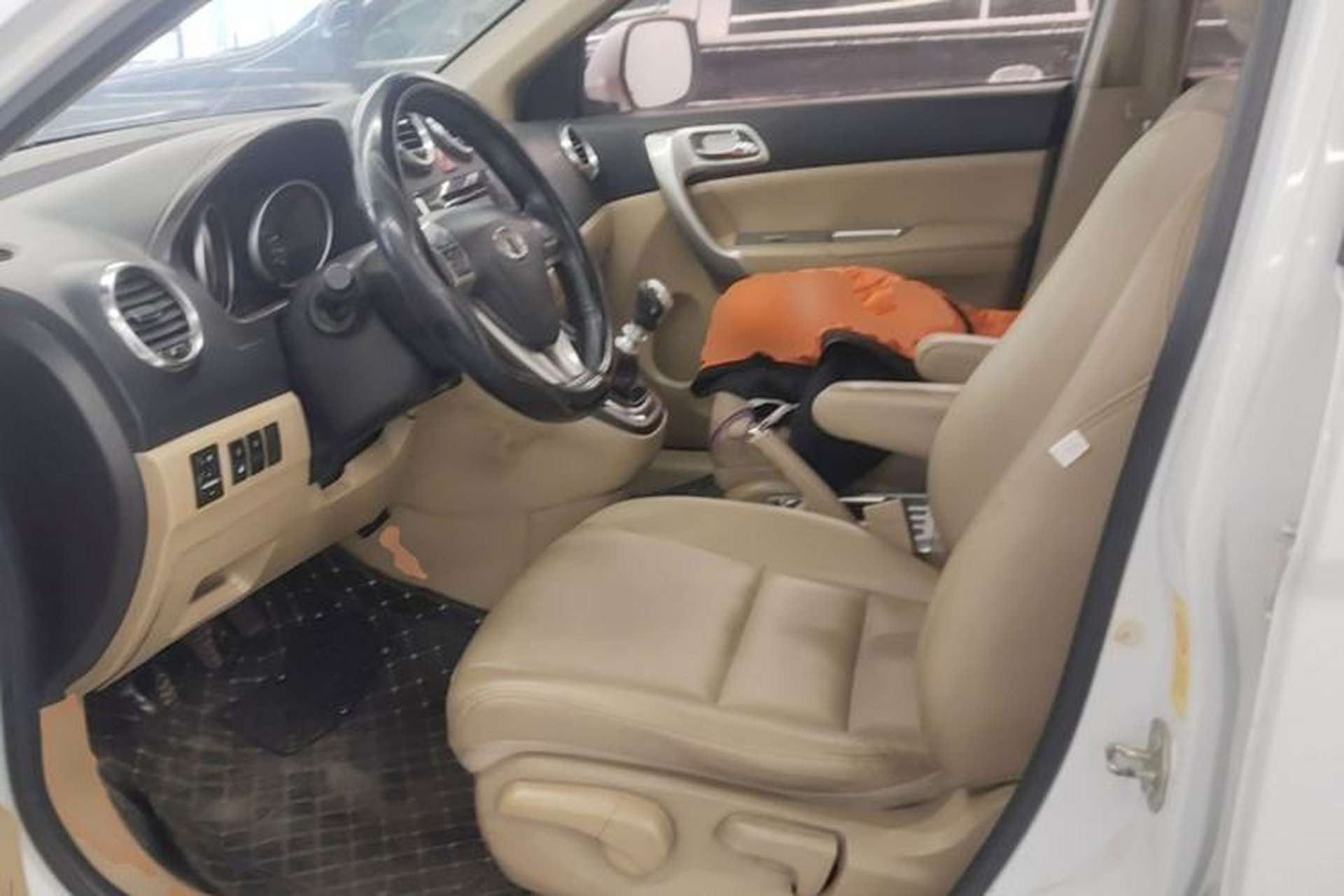 Used Haval H6 2012 1.5T Manual Two-Wheel Drive Elite Model Left Front Seat