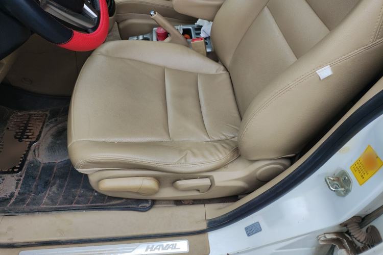Used Haval H6 2012 1.5T Manual Two-Wheel Drive Elite Model Left Front Seat