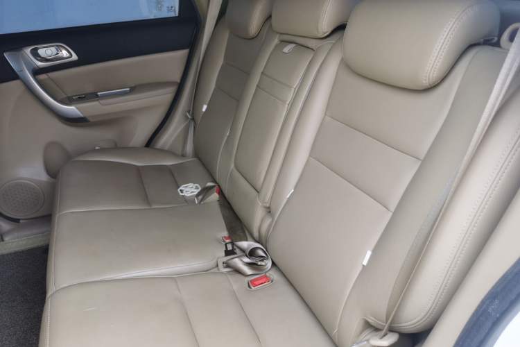 Used Haval H6 2012 1.5T Manual Two-Wheel Drive Prestige Version Left Rear Seat