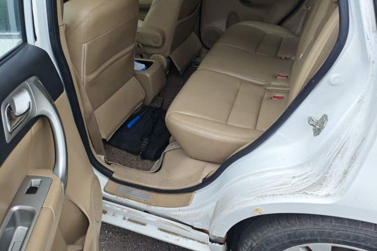 Used Haval H6 2012 1.5T Manual Two-Wheel Drive Prestige Version Left Rear Seat