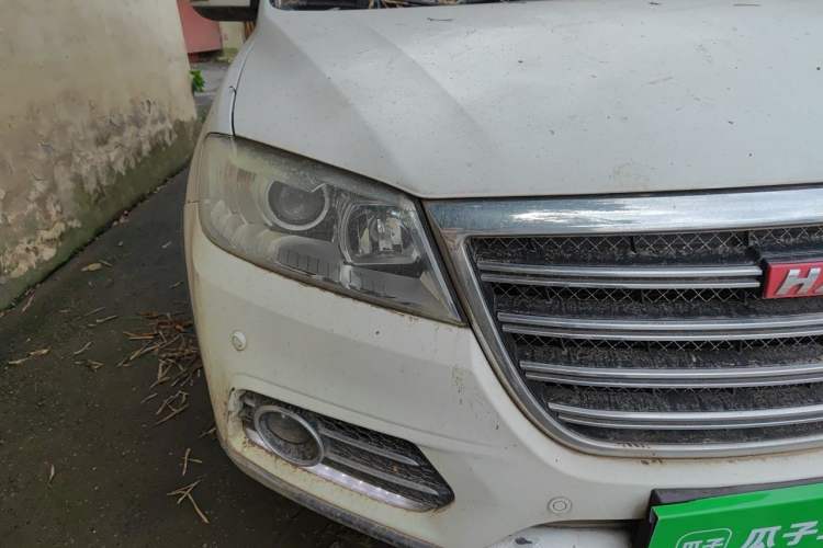Used Haval H6 2012 1.5T Manual Two-Wheel Drive Prestige Version Right Front Headlight