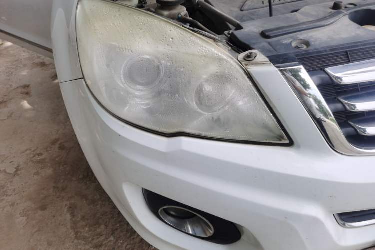 Used Haval H6 2012 1.5T Manual Two-Wheel Drive Prestige Version Right Front Headlight