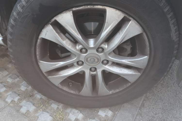 Used Haval H6 2012 1.5T Manual Two-Wheel Drive Urban Version Right Front Wheel Hub