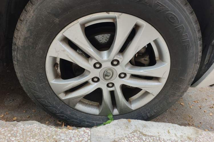 Used Haval H6 2012 2.4L Automatic Two-Wheel Drive Elite Version Right Front Wheel Hub