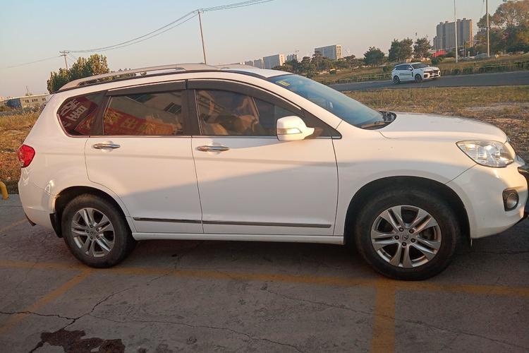 Used Haval H6 2012 1.5T Manual Two-Wheel Drive Elite Model Right Side