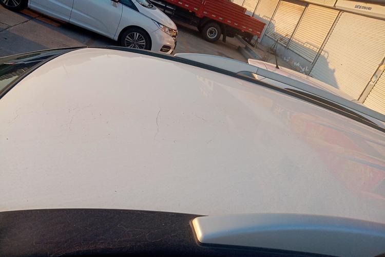 Used Haval H6 2012 1.5T Manual Two-Wheel Drive Elite Model Roof