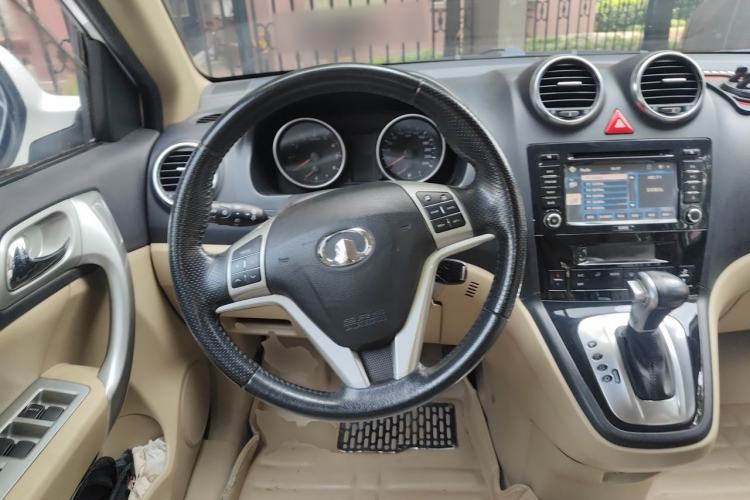 Used Haval H6 2012 2.4L Automatic Two-Wheel Drive Elite Version Steering Wheel