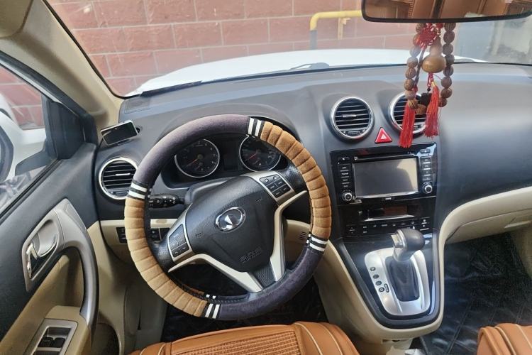 Used Haval H6 2012 2.4L Automatic Two-Wheel Drive Elite Version Steering Wheel